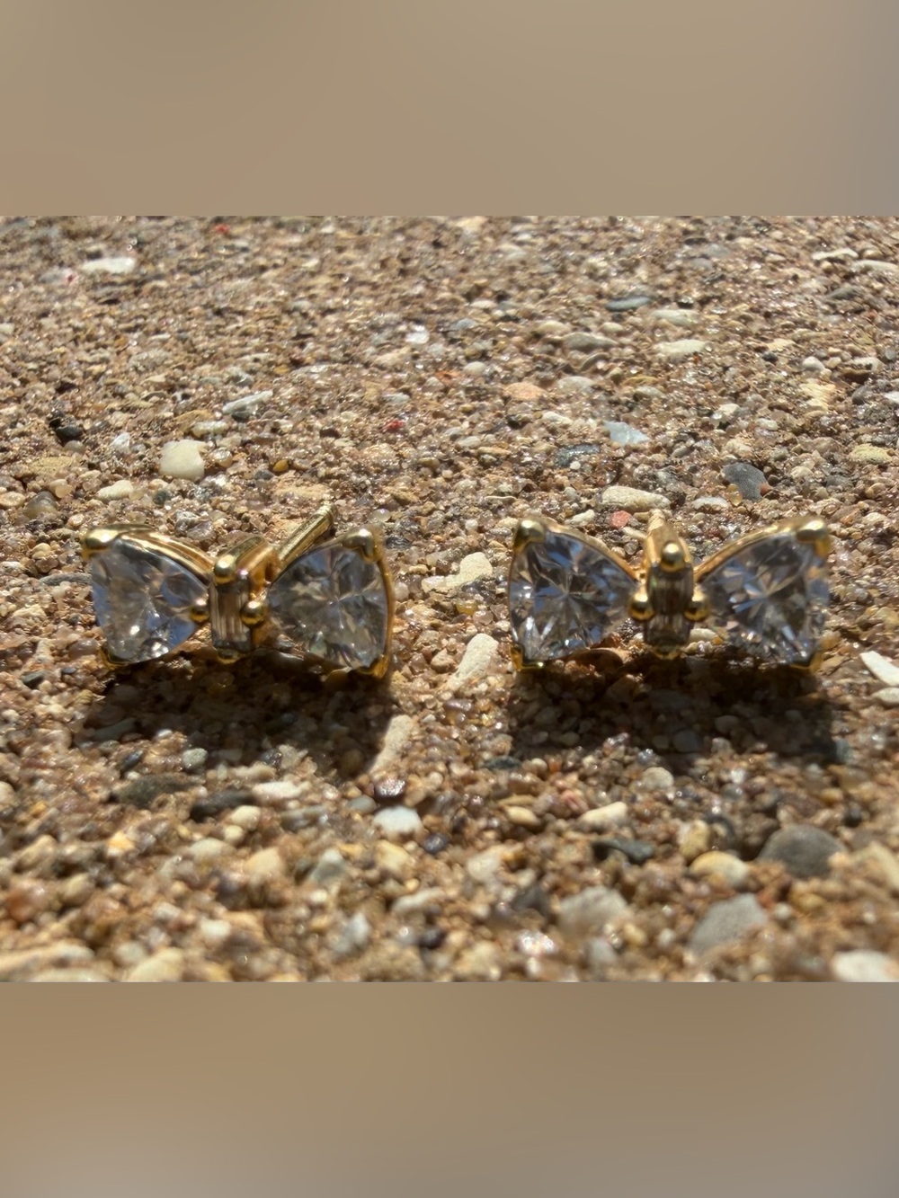 Pandora Shine Bow Hearts CZ Stud Earrings Ale Met
